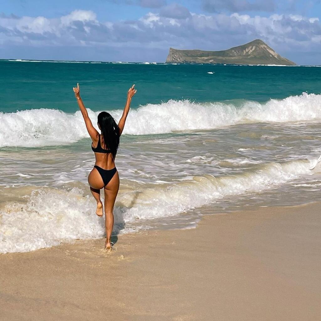 Nicole Scherzinger pred lockdownom v Británii, kde žije, najprv utiekla do USA a potom kade-tade do sveta. Počas najväčšej pandémie koronavírusu lietala azda viac než britské aerolinky a pendlovala medzi Karibikom, Portugalskom, USA, Mexikom a Gréckom.