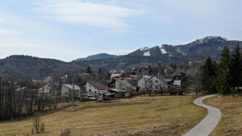 Králiky rozhodne nepatria medzi tuctové obce, čaká vás tu nejedno prekvapenie.