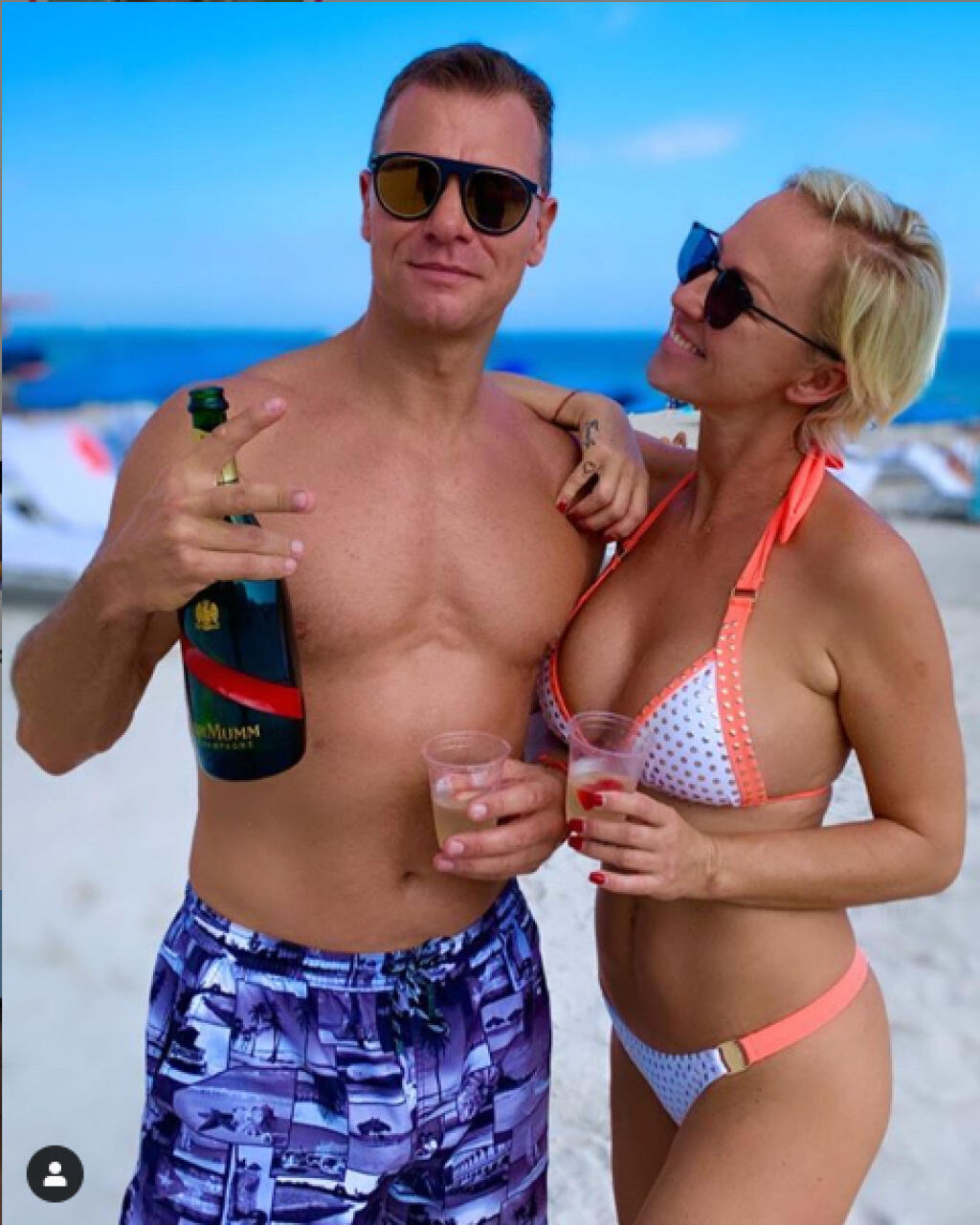 Zuzana s manželom Vlastom na pláži v Miami.
