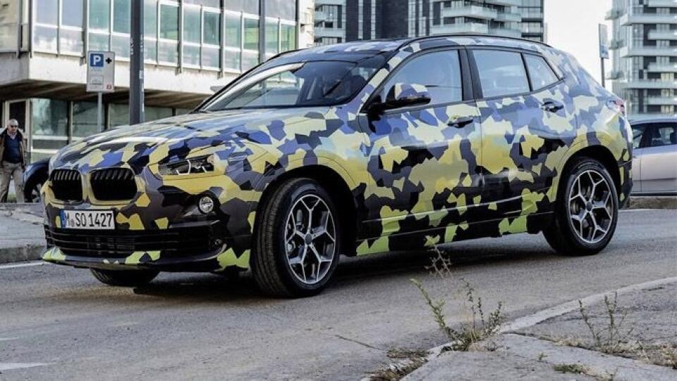 BMW X2