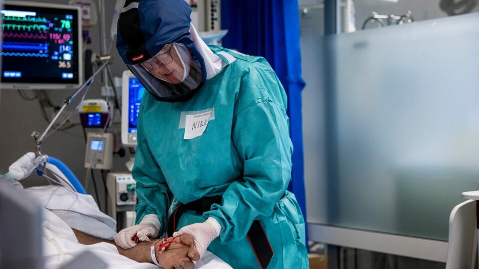 Nórsky výbor odborníkov neodporúča očkovanie vakcínami od AstraZeneca a J&J.