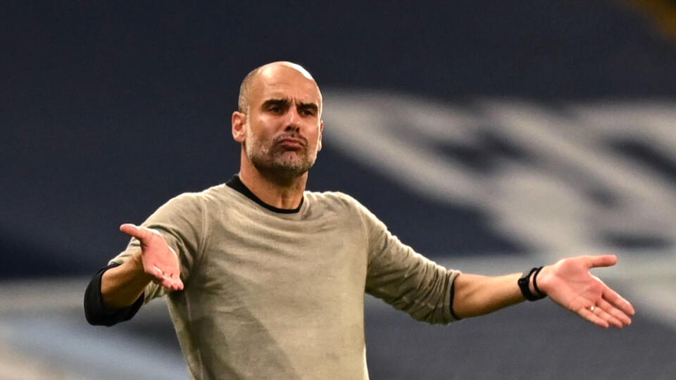 Kmotrík mladší gestikuláciou pripomínal kouča Manchestru City Pep Guardiola.