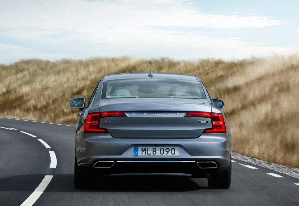 Volvo S90 /5