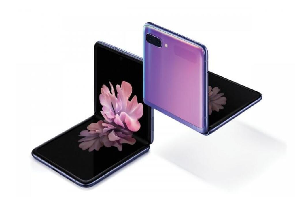 Galaxy Z Flip je už druhý ohybný mobil od Samsungu