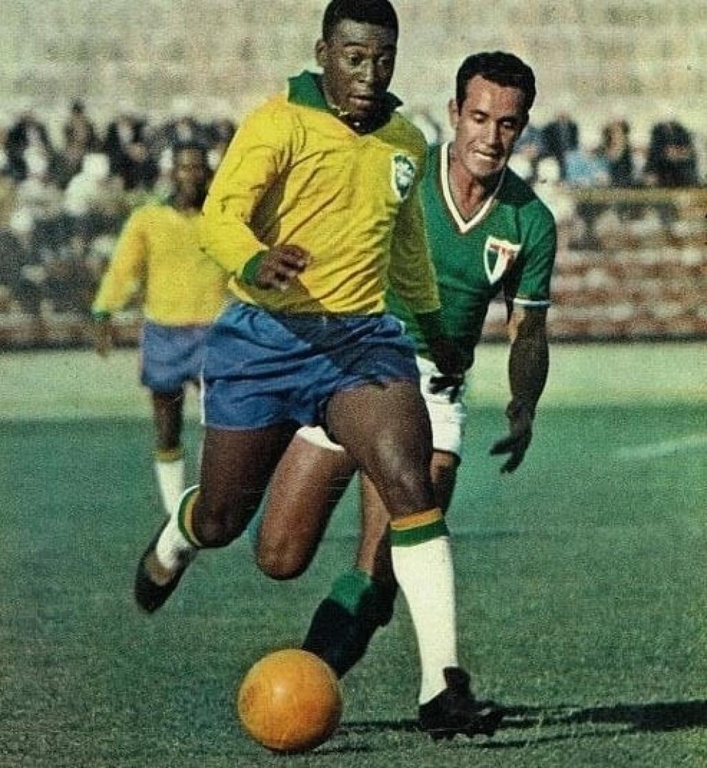 Pelé reprezentoval Brazíliu v rokoch 1956-1971.
