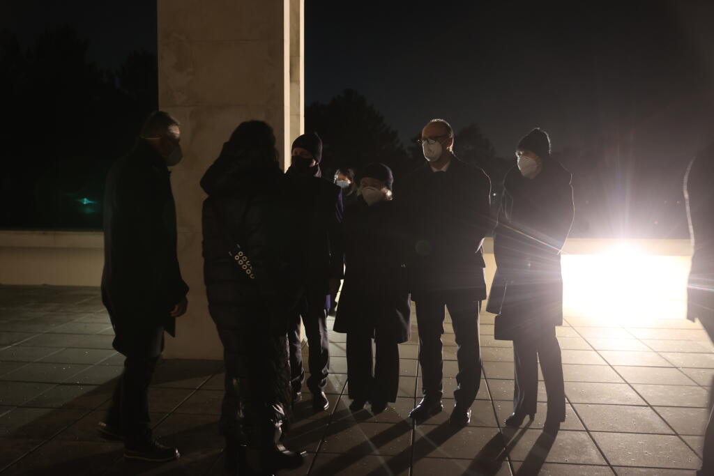Najbližší pozostalí po Jozefovi Venglošovi prijímali vyjadrenie úprimnej sústrasti.