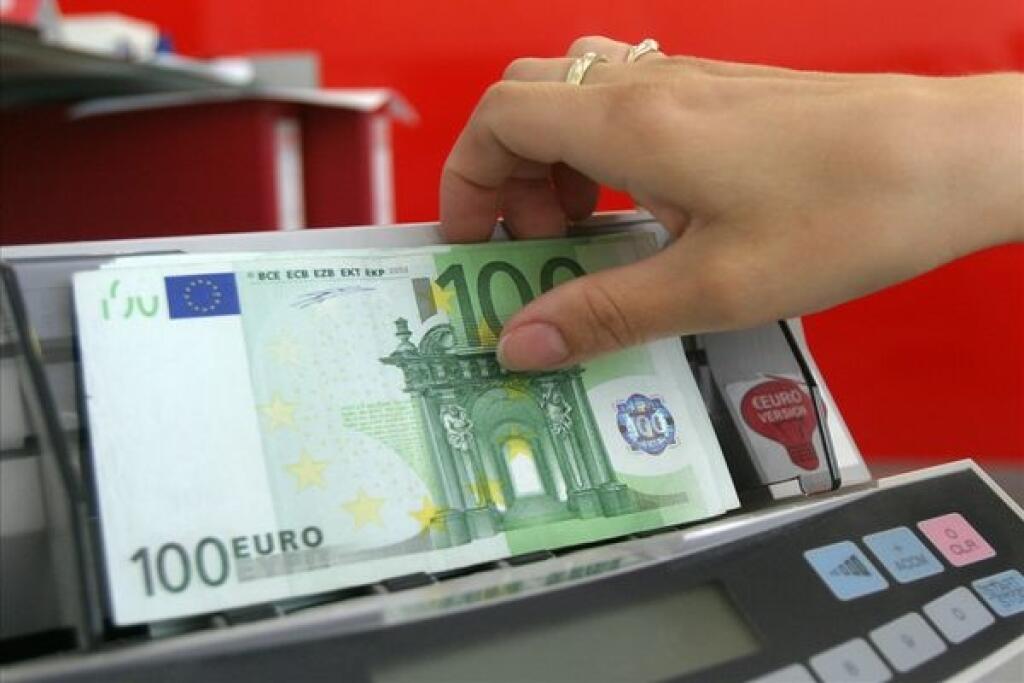 Centrálne banky sa otáčajú k malým firmám