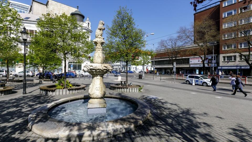 SR Bratislava Fontány Spustenie BAX