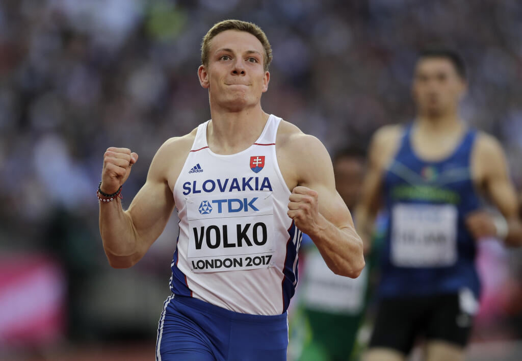 Na snímke slovenský šprintér Ján Volko oslavuje nový slovenský rekord v behu na 100 ktorý má hodnotu 10,15 v kvalifikačnom rozbehu na Majstrovstvách sveta v atletike v Londýne 4. augusta 2017.