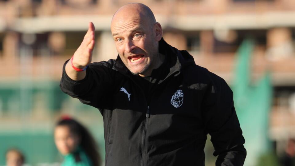 Adrián Guľa po príchode do českého klubu zavádza nové metódy.