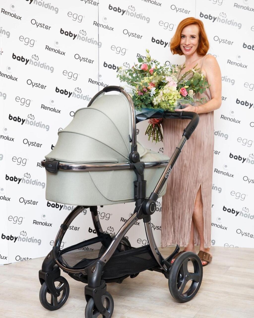 Táňa Pauhofová má tesne pred pôrodom. Tento kočík si vybrala pre dieťatko.