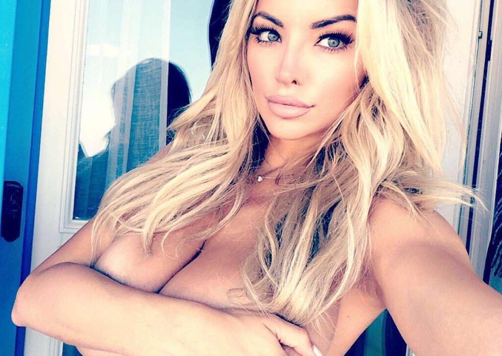 Lindsey Pelas