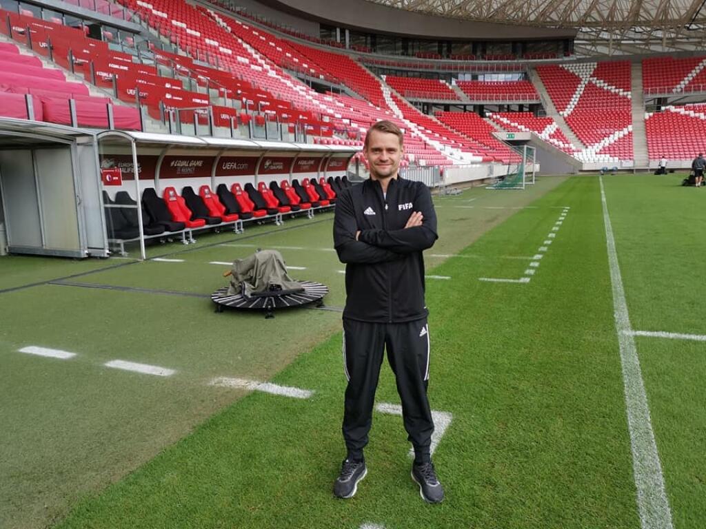 Peter Bednár.