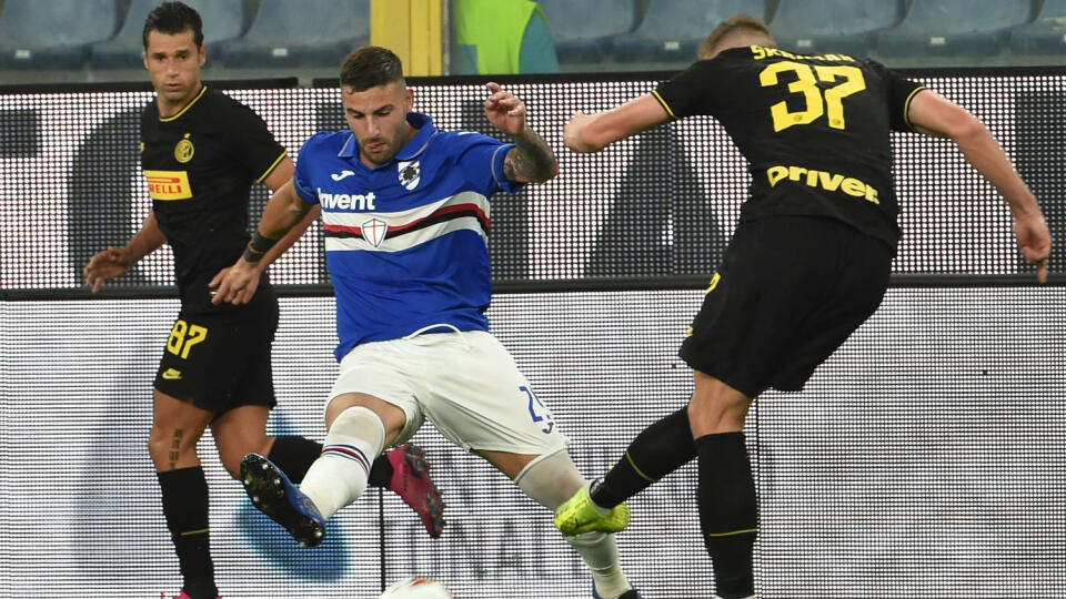 Milan Škriniar inkasoval v 81. minúte žltú kartu.