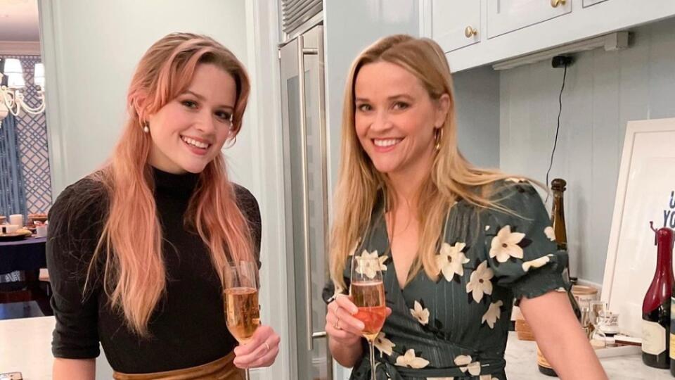 Reese Witherspoon s dcérou Avou