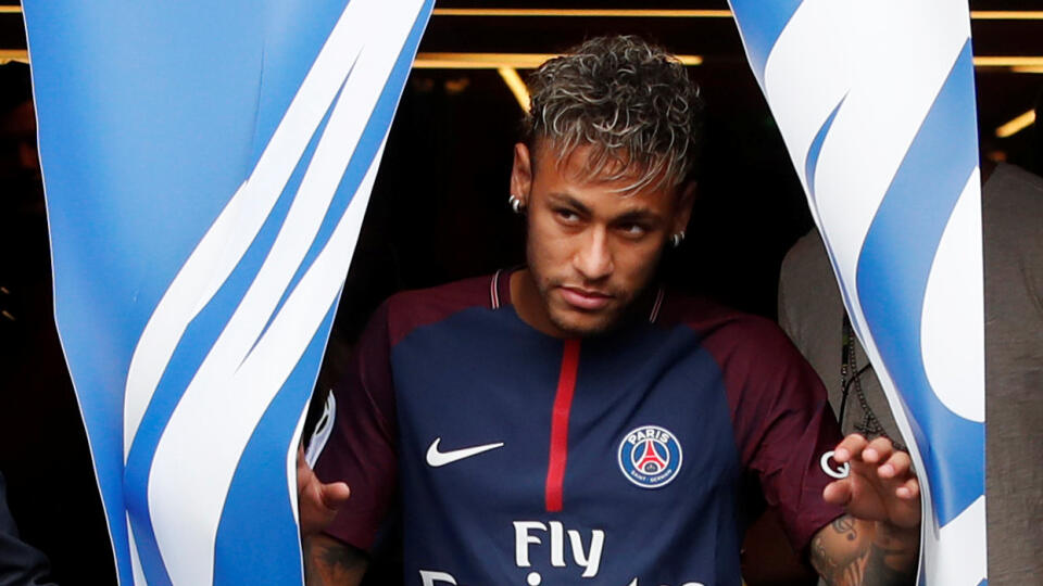 5. Neymar (futbal) 77 mil.eur