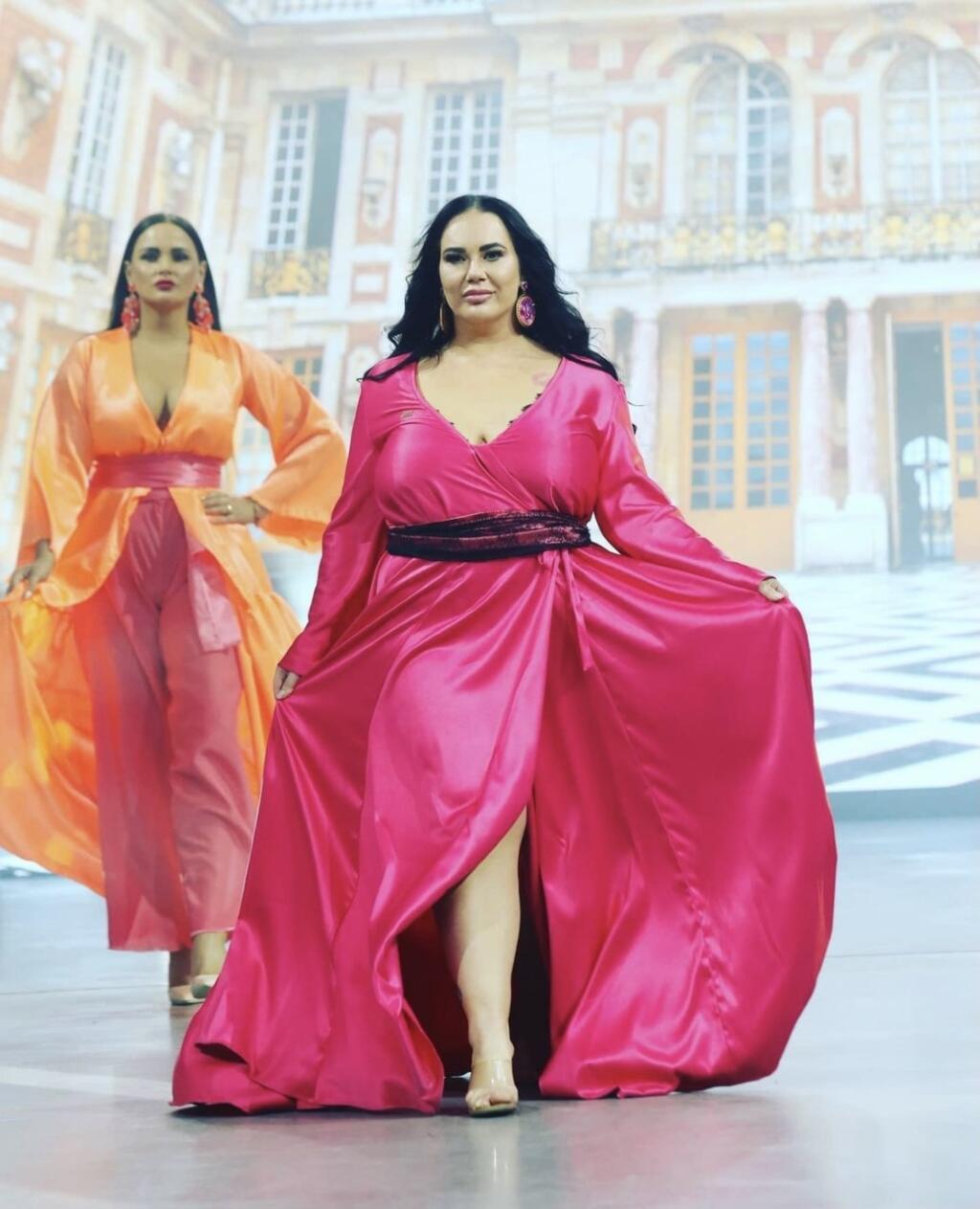 Plus size modelky z prehliadky vystrihli, čo rozpútalo patričné peklo na sociálnych sieťach.