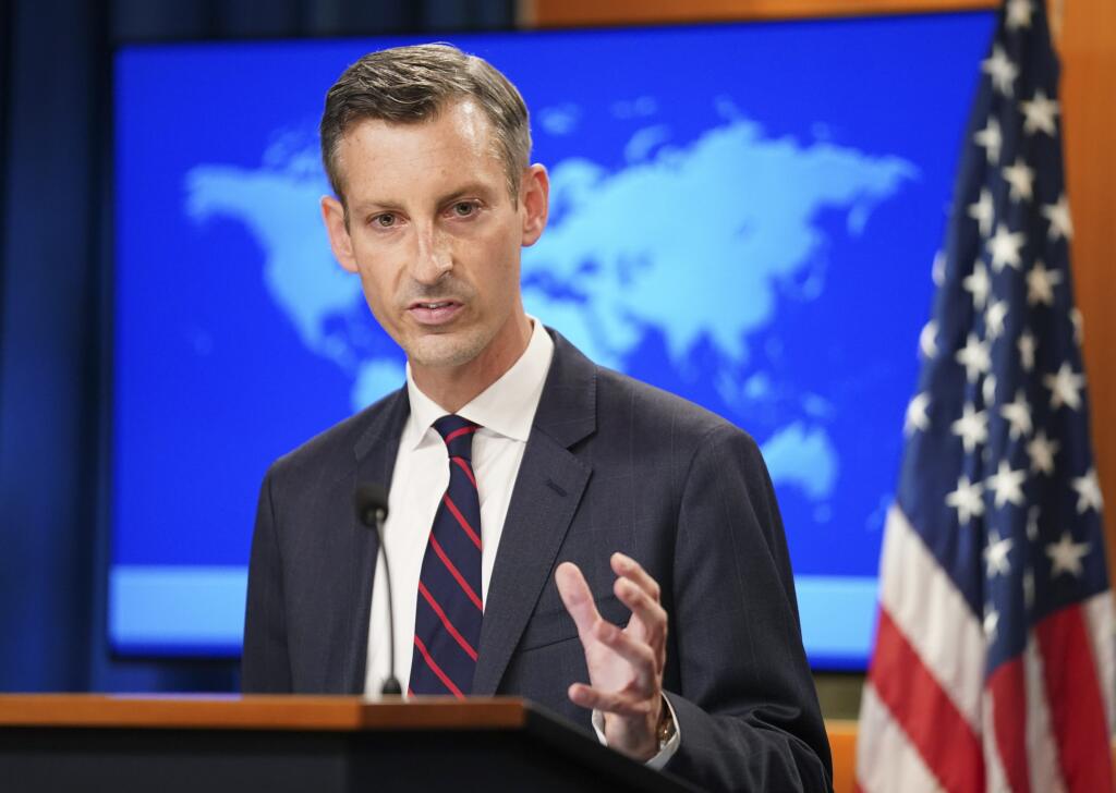 KK10 Washington - Hovorca amerického ministerstva zahraničných vecí Ned Price hovorí počas tlačovej konferencie 16. augusta 2021 vo Washingtone. Spojené štáty v pondelok oznámili, že vládu hnutia Taliban v Afganistane uznajú, len ak bude rešpektovať práva žien a bude sa držať bokom od extrémistických organizácií ako al-Káida. Informovala o tom tlačová agentúra AFP. FOTO TASR/AP
State Department spokesperson Ned Price speaks during a media briefing at the State Department in Washington, Monday, A