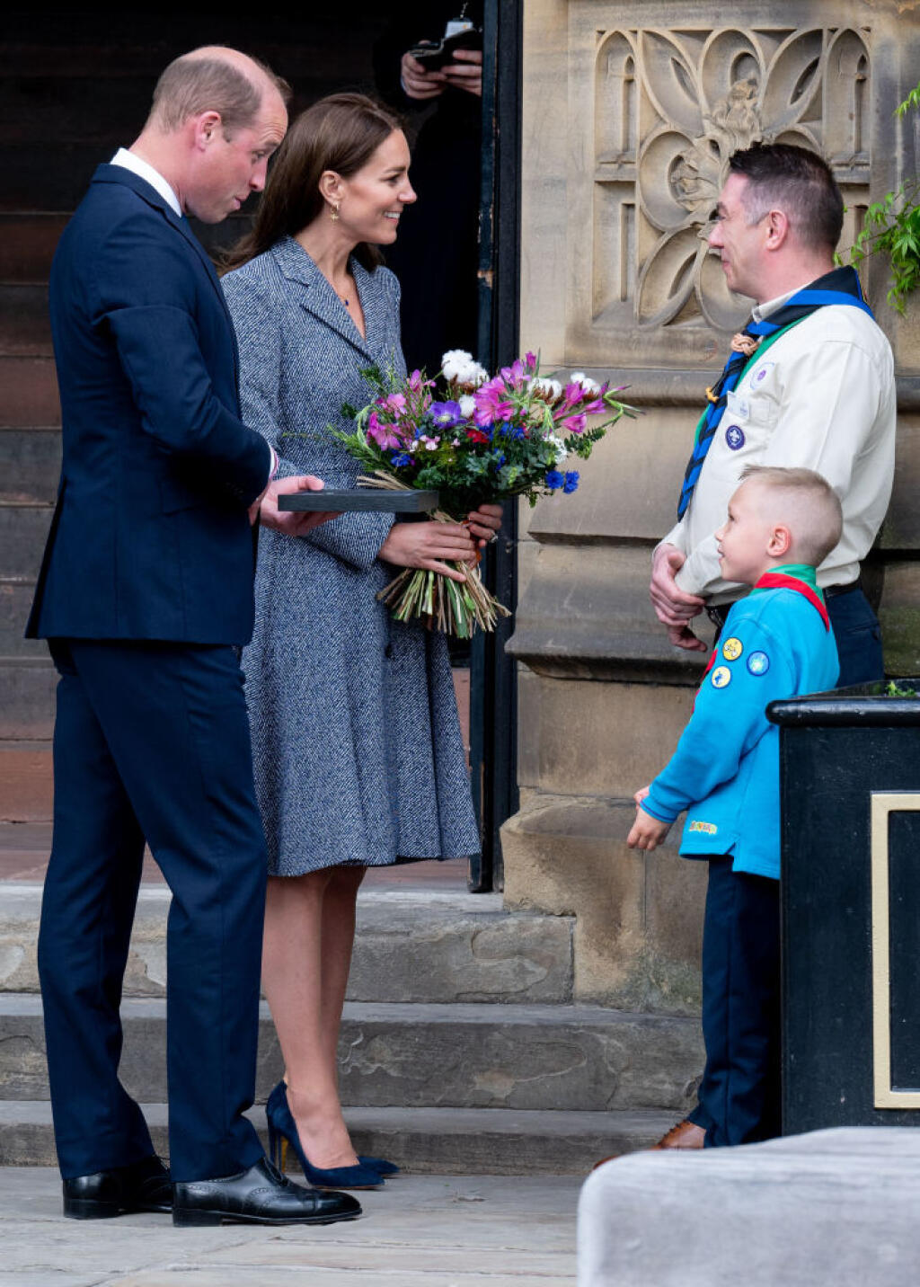 Kate a William si uctili pamiatku obetí teroristického útoku, ktorý sa odohral počas koncertu speváčky Ariany Grande v roku 2017.