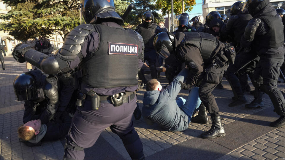 Protesty proti čiastočnej mobilizácii v Rusku