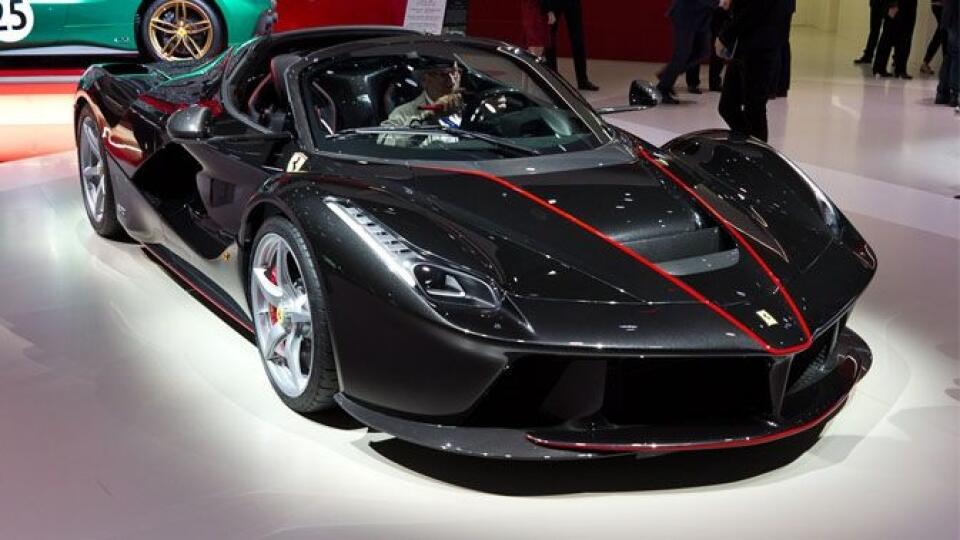 Ferrari LaFerrari Aperta