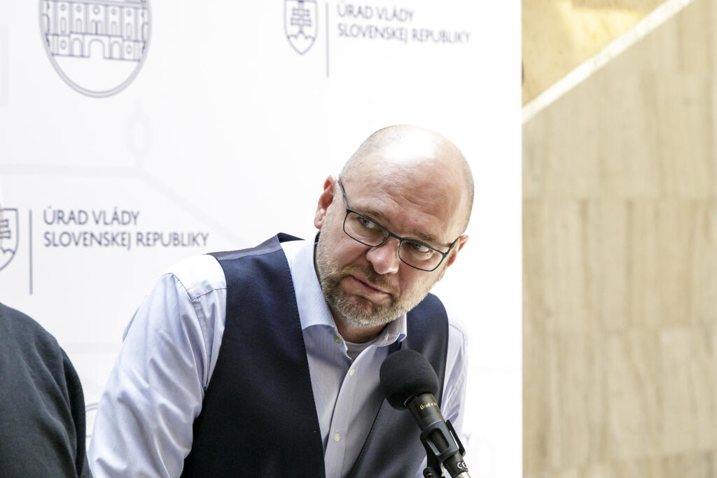 Na snímke podpredseda vlády SR a minister hospodárstva SR Richard Sulík (SaS) počas brífingu po rokovaní Vlády SR 2. júna 2021 v Bratislave. FOTO TASR – Dano Veselský