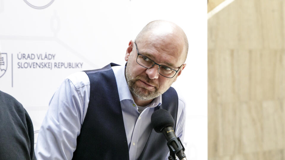 Na snímke podpredseda vlády SR a minister hospodárstva SR Richard Sulík (SaS) počas brífingu po rokovaní Vlády SR 2. júna 2021 v Bratislave. FOTO TASR – Dano Veselský