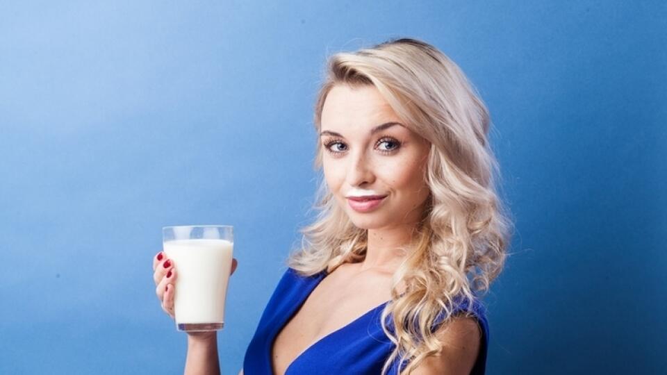 Mlieko pomáha vstrebávať tuky a je dôležitým zdrojom vitamínu D a draslíku.