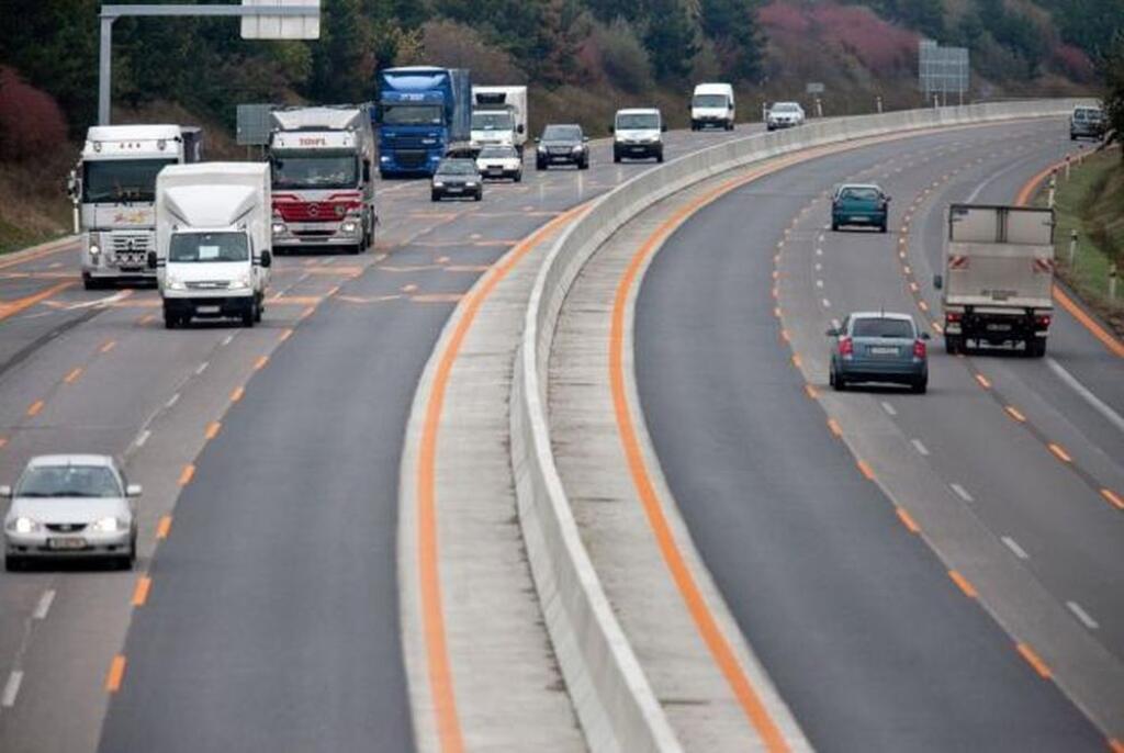 K obchvatu chcú súkromníkovi pribaliť aj osempruh na D1
