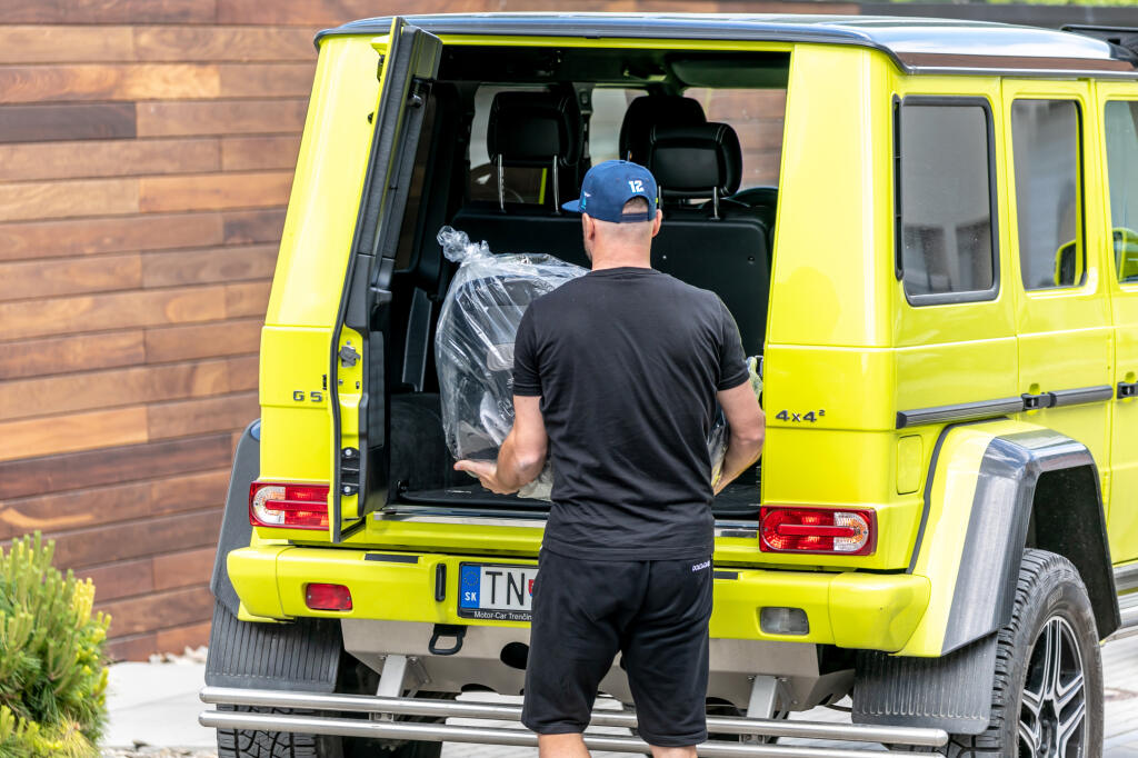 Marián Gáborík a jeho nadupané auto.