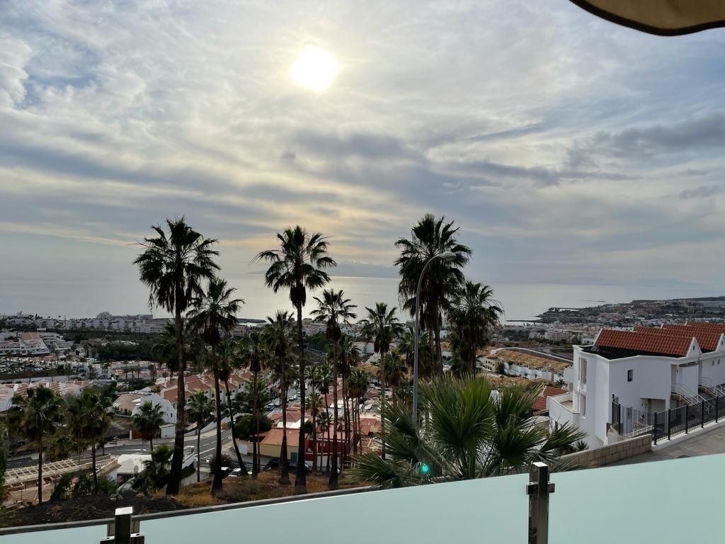 Výhľad z bytu Zuzkinej rodinky na Tenerife