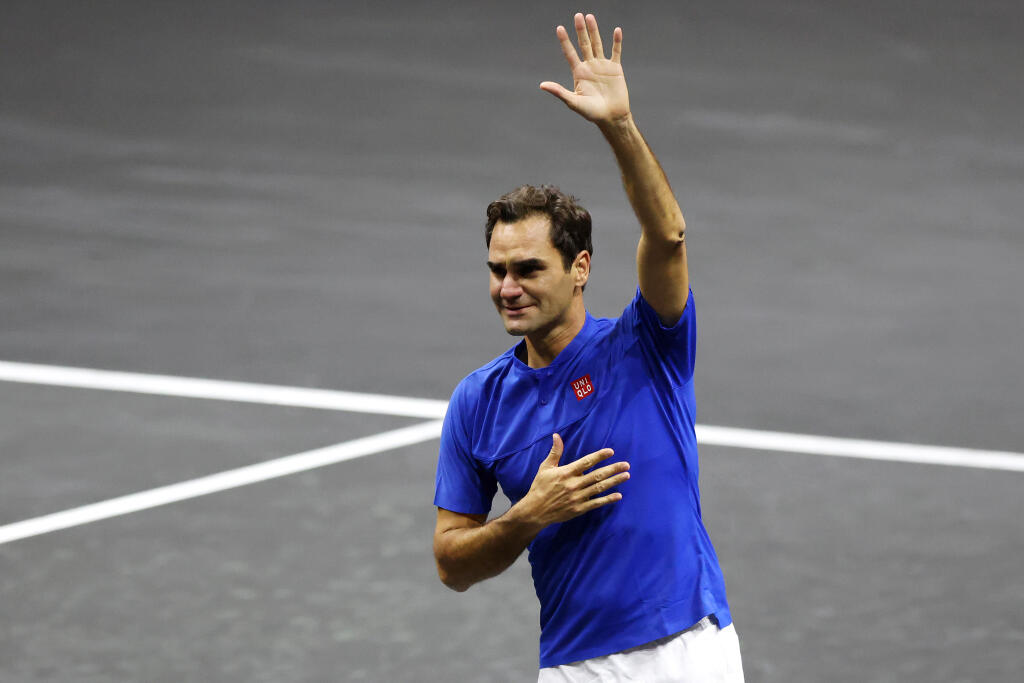 Federer ukončil kariéru v septembri 2022. Raketu zavesil na klinec v Londýne. Jeho kariéra bola fenomenálna. Teraz sa naplno venuje rodine.