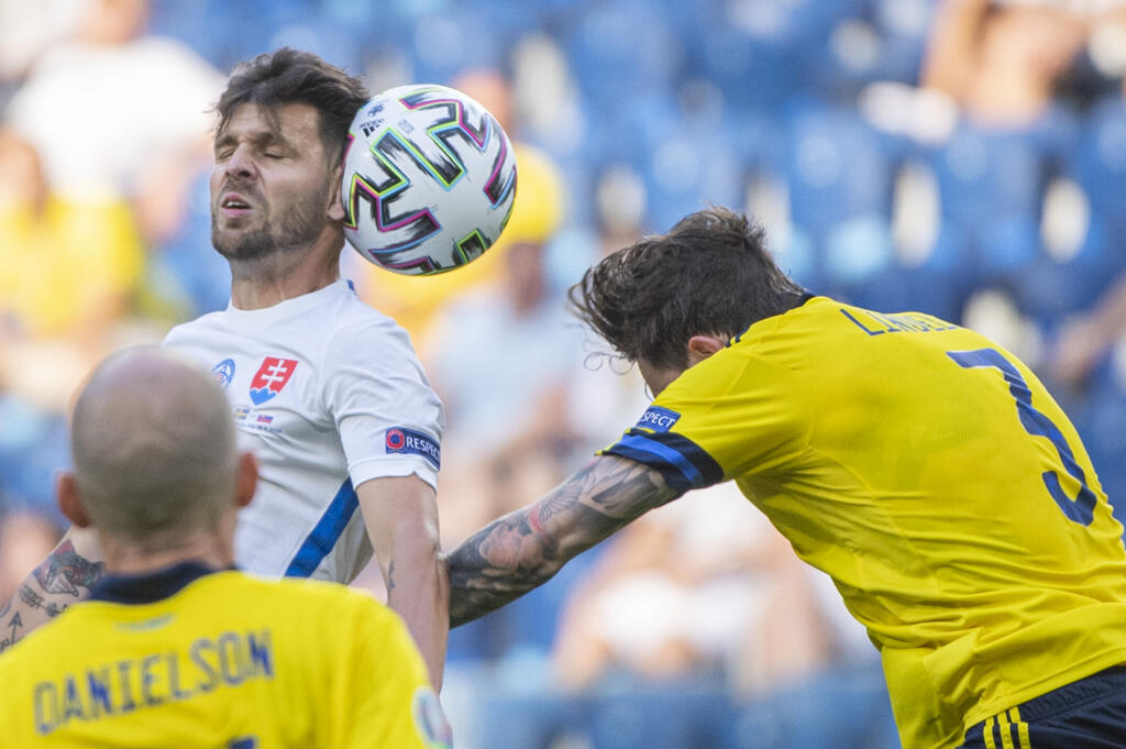 Slováci prehrali so Švédskom najtesnejším rozdielom 0:1.
