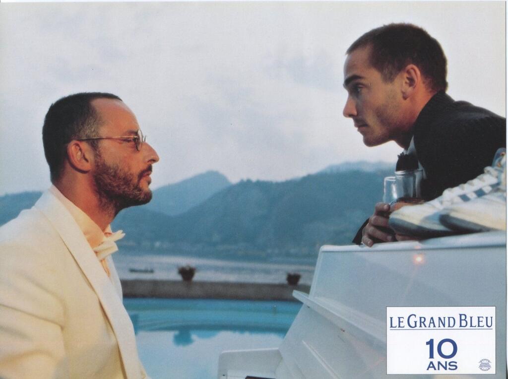 Vo filme hral Jean-Marc Barr a Jean Reno.