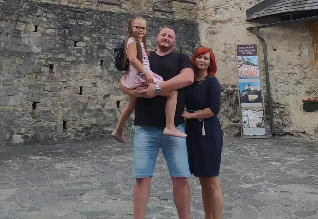 Bývalý basketbalista Michal Maslík si život po boku priateľky Lenky užíval.