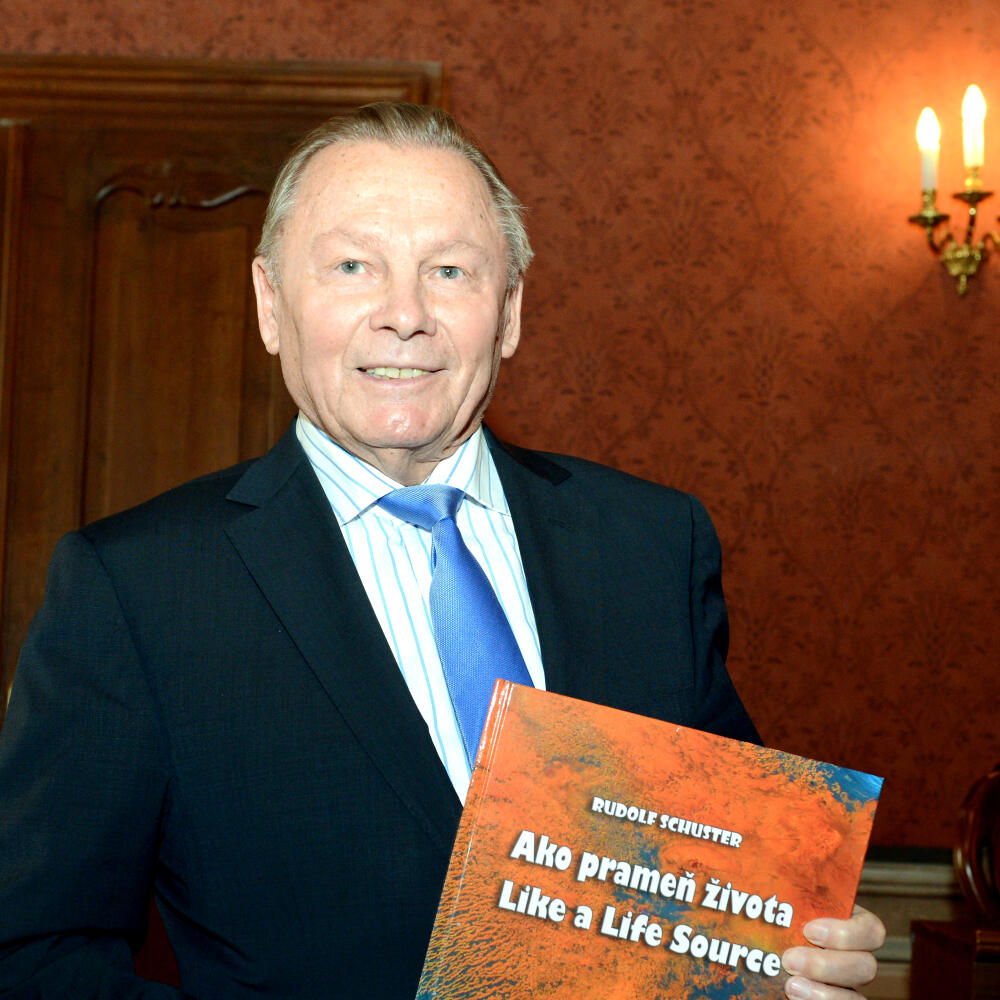 Rudlof Schuster