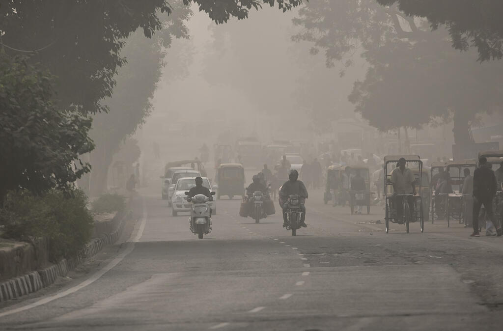 Indické mesto Naí Dillí sužuje smog. Situácia v roku 2016