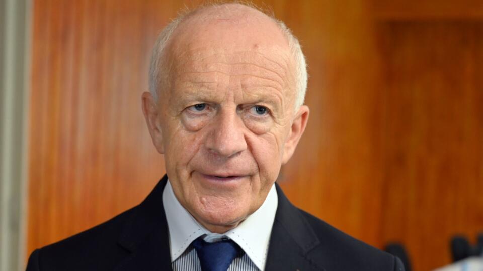 Na snímke ústredný riaditeľ Štátnej veterinárnej a potravinovej správy (ŠVPS) SR Jozef Bíreš na brífingu po pracovnom stretnutí expertnej skupiny na africký mor ošípaných v priestoroch Regionálnej veterinárnej a potravinovej správy (RVPS) v Trebišove 17. júla 2020. FOTO TASR - Roman Hanc