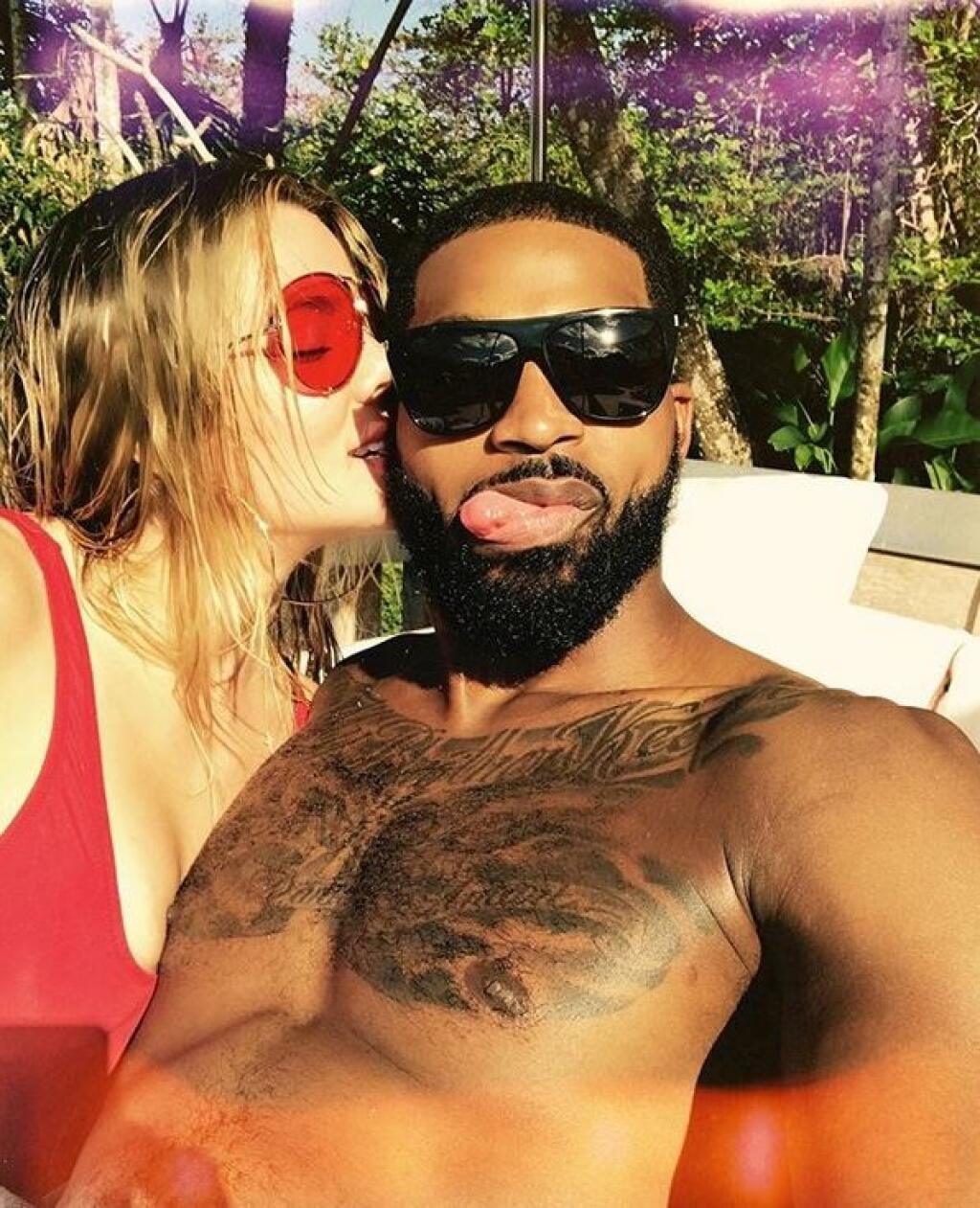 Khloé Kardashian & Tristan Thompson - Khloe raz zverejnila na Instagrame status v znení: