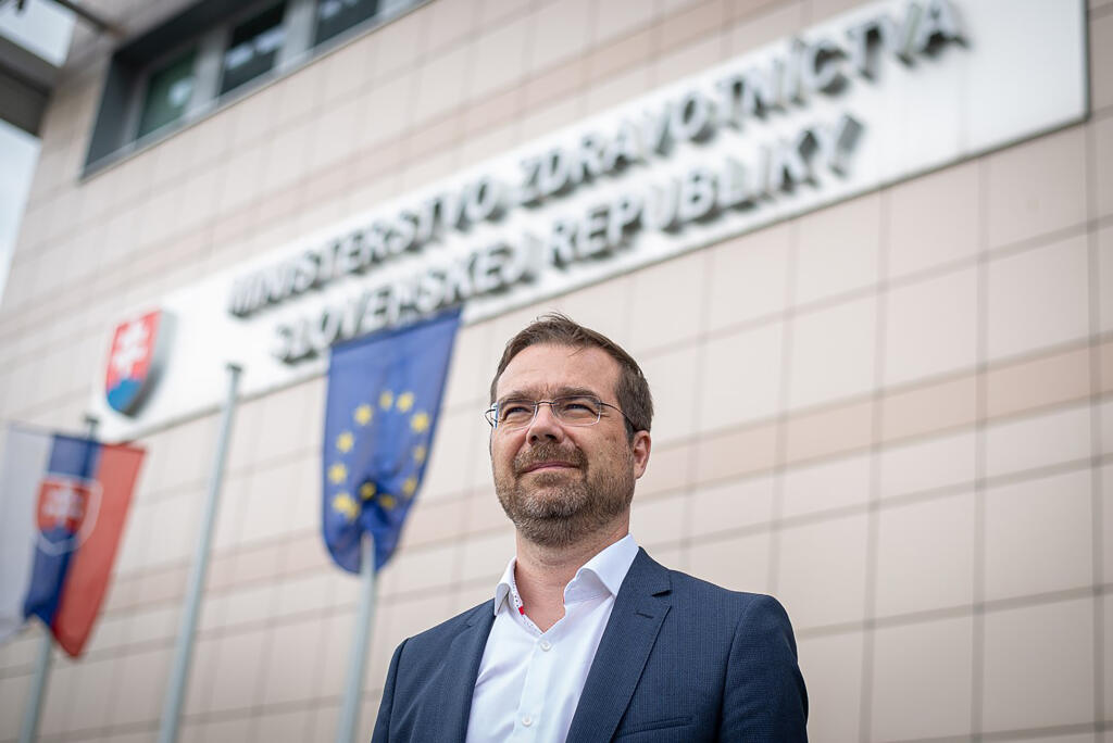 VĎAKA ZA MODLITBY A PODPORU „Nie som nijakým spôsobom prilepený na svoju stoličku,“ lúčil sa so slzami v očiach Marek Krajčí.
