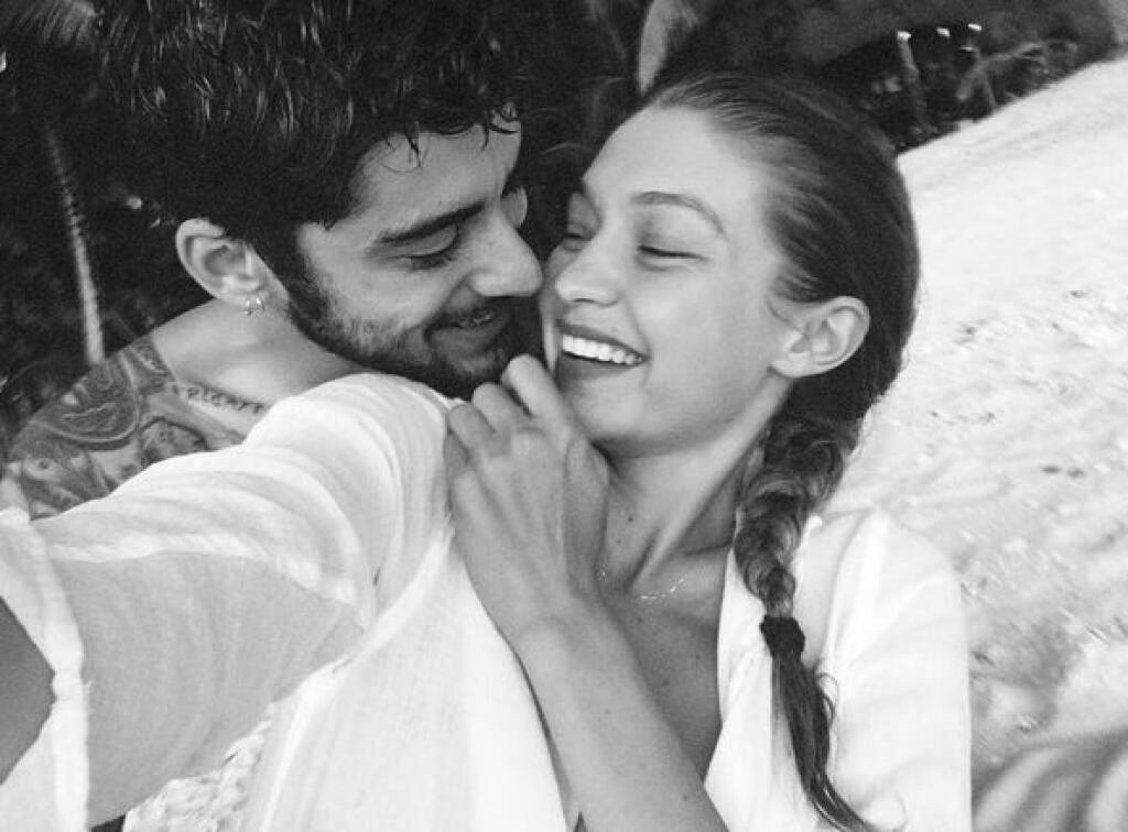 Zayn Malik a Gigi Hadid sa radi pochvália fotkami na sociálnych sieťach.