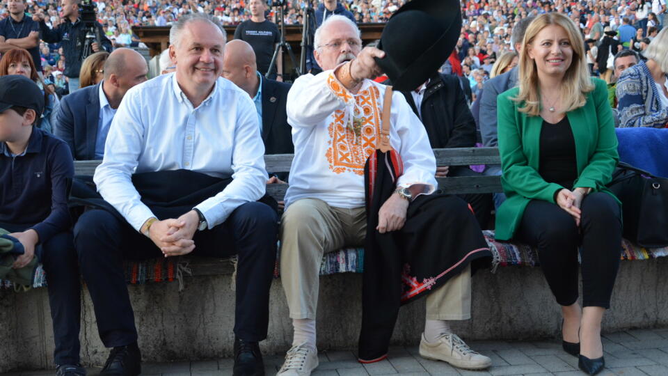 Folklórny festival vo Východnej odštartoval už po 65.krát. Festival odštartovalo famózne predstavenie Lúčnice v duchu spomienky na Štefana Nosáľa! Zavítala aj Zuzana Čaputová!