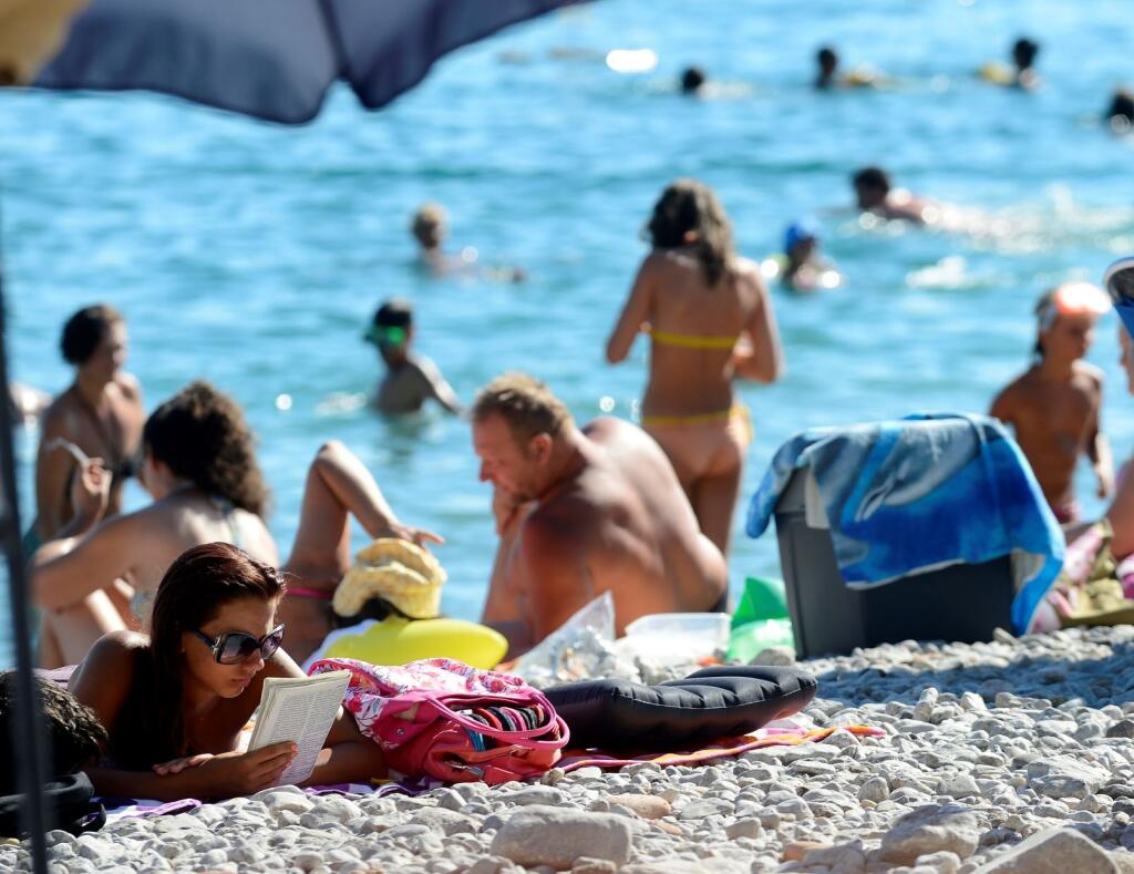 Na snímke pláž v chorvátskom meste Rijeka, ktoré  je jedno z obľúbených destinácií slovenských turistov