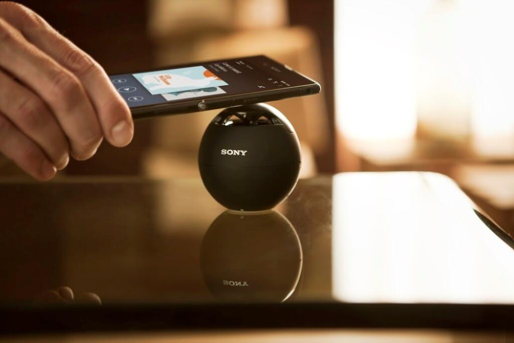 Sony Xperia Z Ultra podporuje NFC na rýchle spárovanie s reproduktormi
