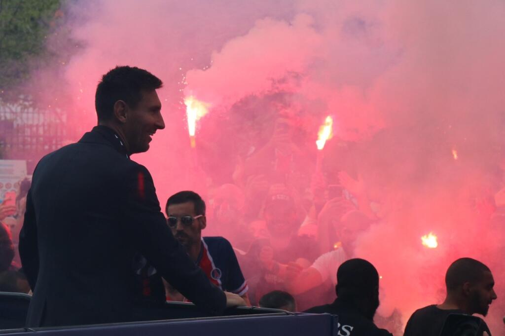 Messi vyvolal v Paríži hotové šialenstvo.