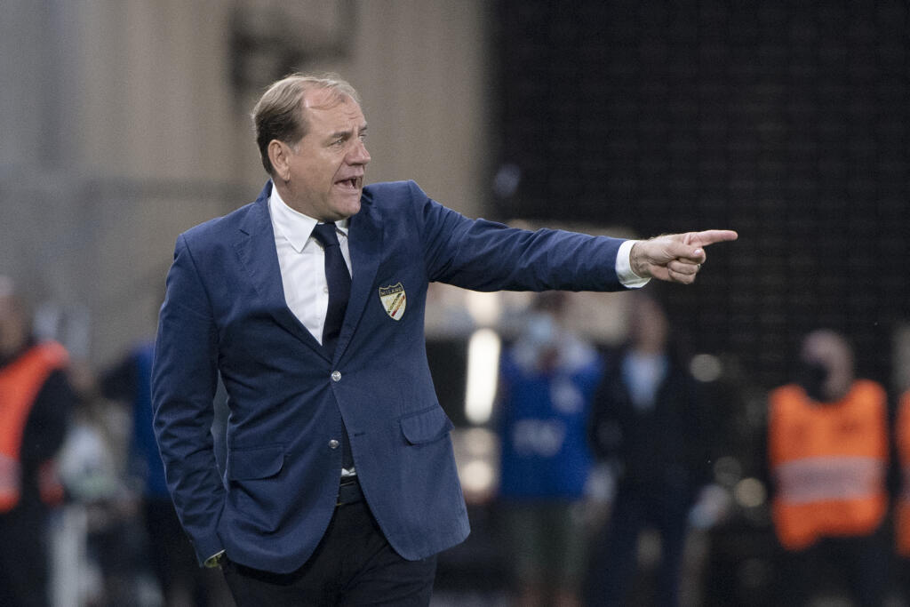 Bratislavu čaká vo štvrtok večer ďalší prestížny zápas. Slovan si to po remíze 1:1 v Grécku rozdá s Olympiakosom Pireus o postup do play-off Európskej ligy. O odvetný súboj 3. predkola je obrovský záujem.
