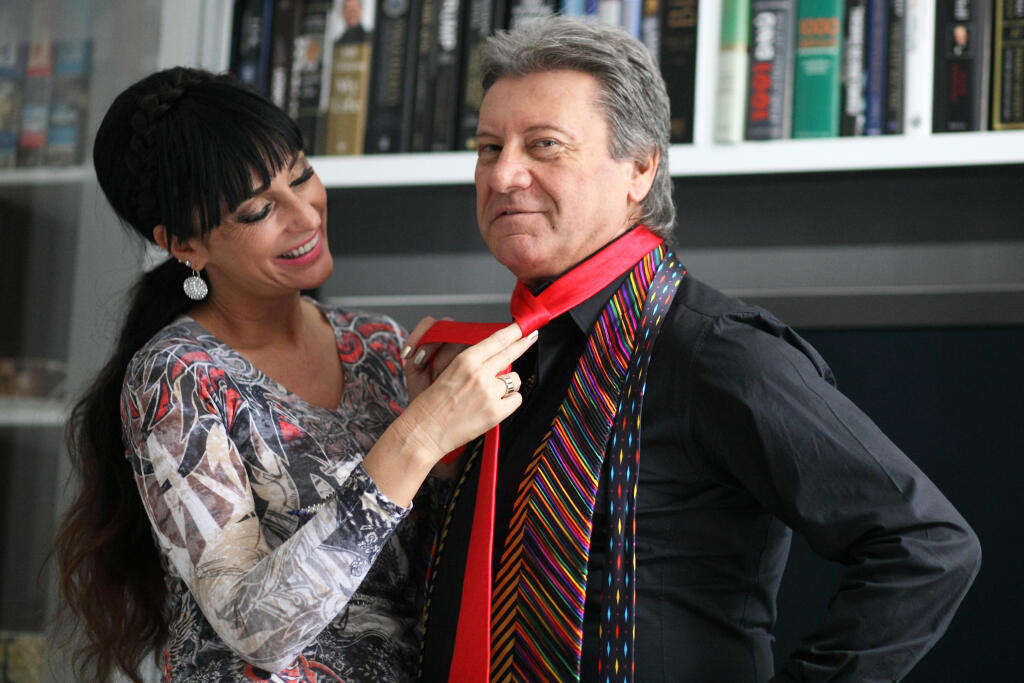 Lelkes, byvanie a oblecenie, saka a kravaty, fotene pre: N. Kosecka
