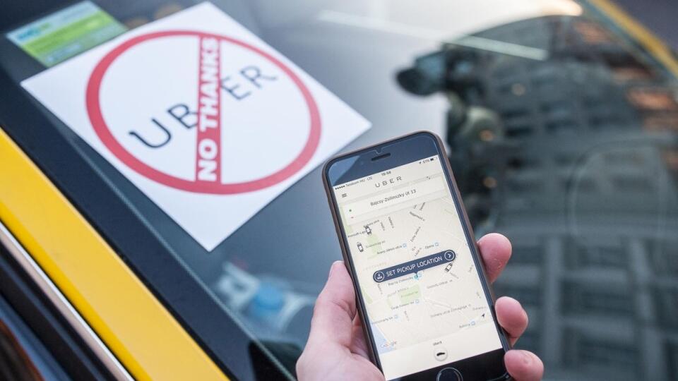 Proti Uberu protestujú vo väčšine veľkých miest najmä klasickí taxikári