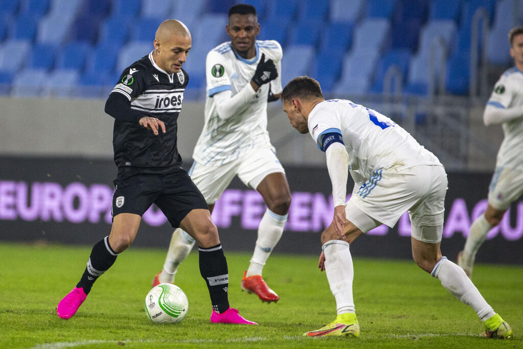 Futbalisti Slovan Bratislava remizovali v dôležitom skupinovom zápase Konferenčnej ligy s PAOKOM Solún 0:0.