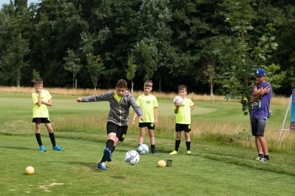 Na ihriská sa bez problémov dostanú aj futbalisti. Mládežnícki aj seniorskí z nižších súťaží.